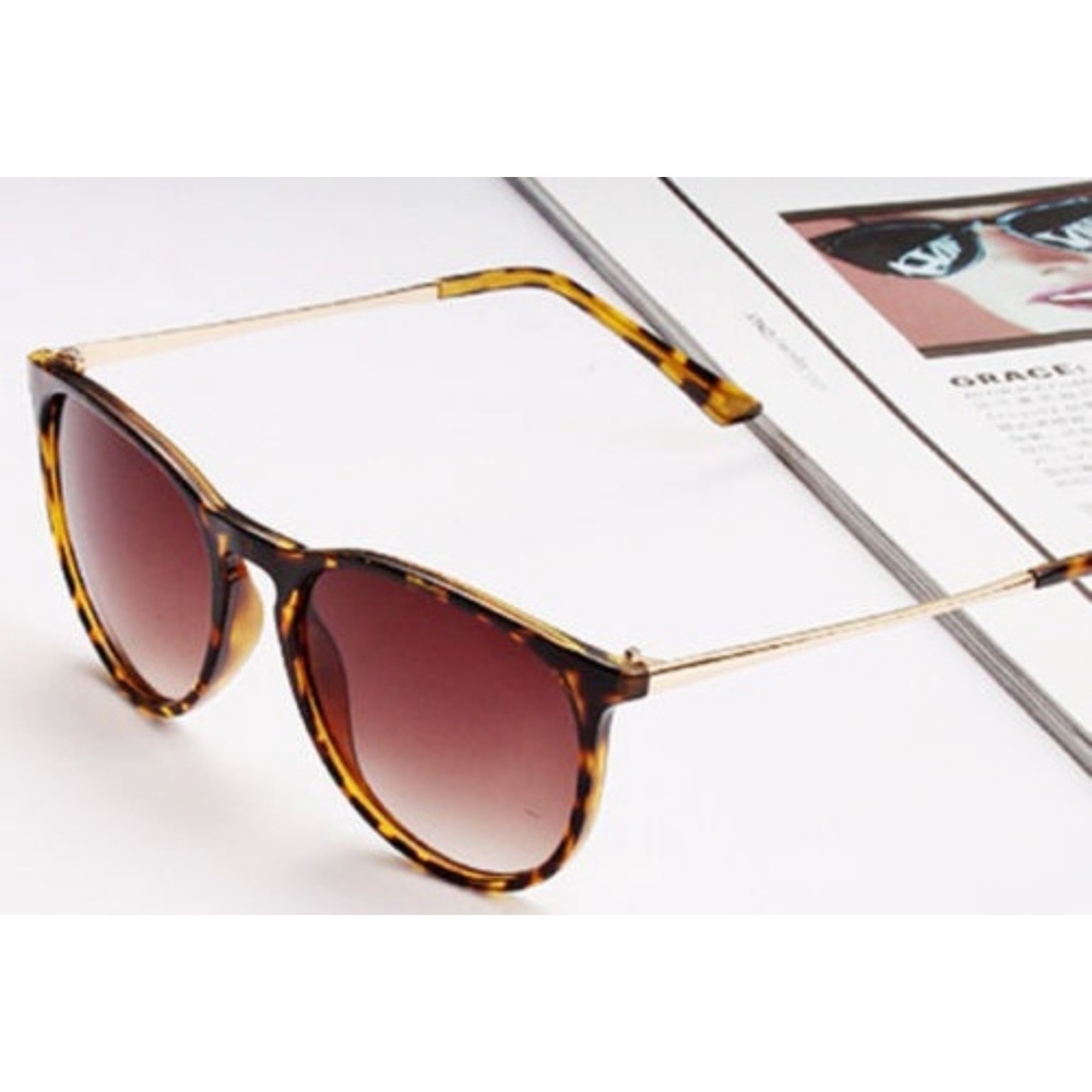 Leopard Tortoise Shell Sunnies
